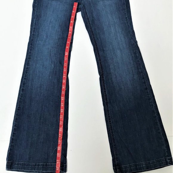 White House Black Market Bootcut Jeans, Size 2S - Picture 5 of 11